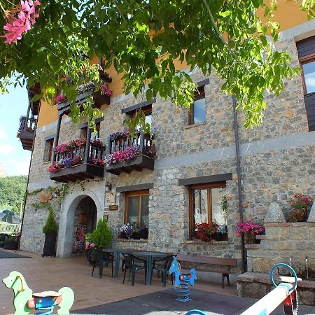 Hotel Rural El Sabinar Cremenes Exterior photo