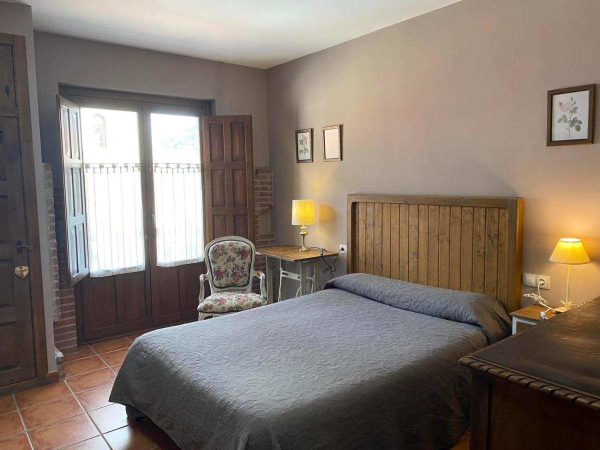 Hotel Rural El Sabinar Cremenes Exterior photo